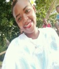 Dating Woman Madagascar to Vohemar  : Leticia, 28 years